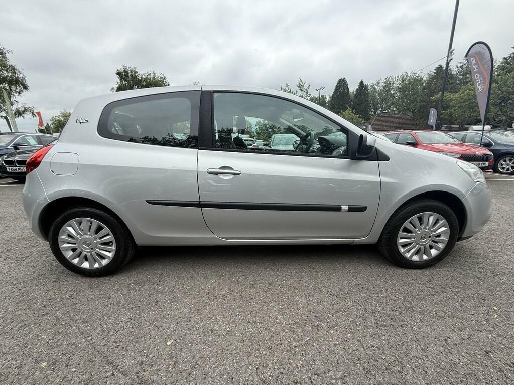 Renault Clio 2.0 Clio Renault Sport White #23