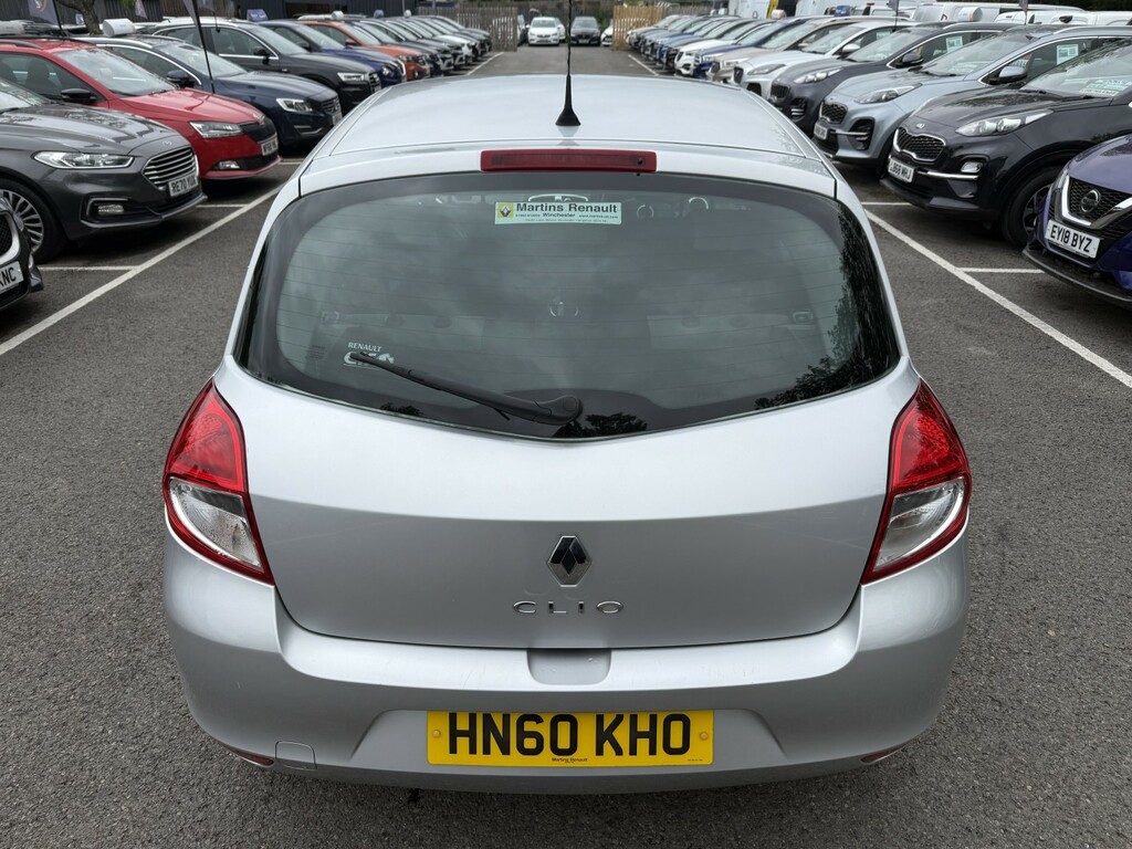 Renault Clio 2.0 Clio Renault Sport White #15