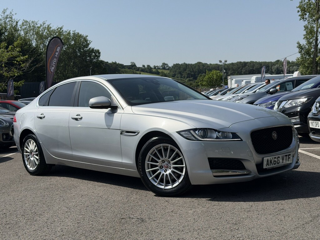 Jaguar XF 2.0 D Prestige Ulez Silver