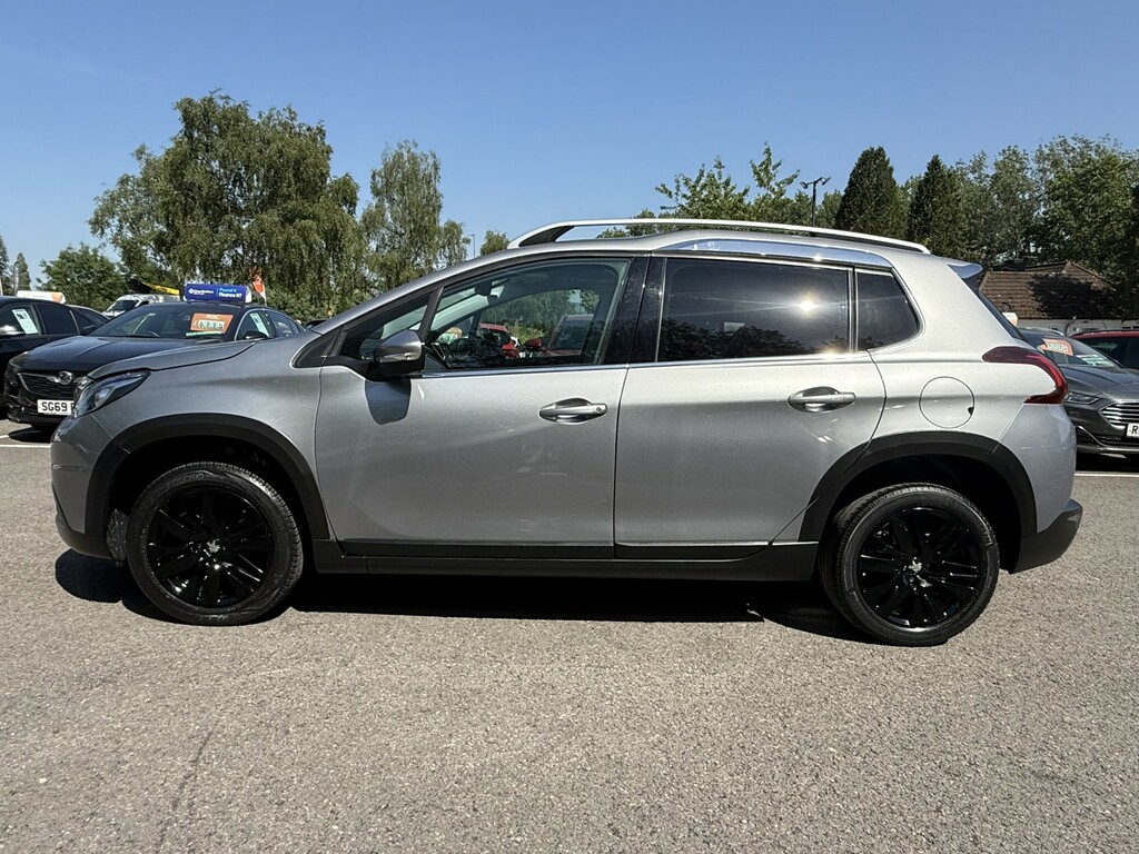 Peugeot 2008 1.2 Puretech Allure Ulez Grey #6