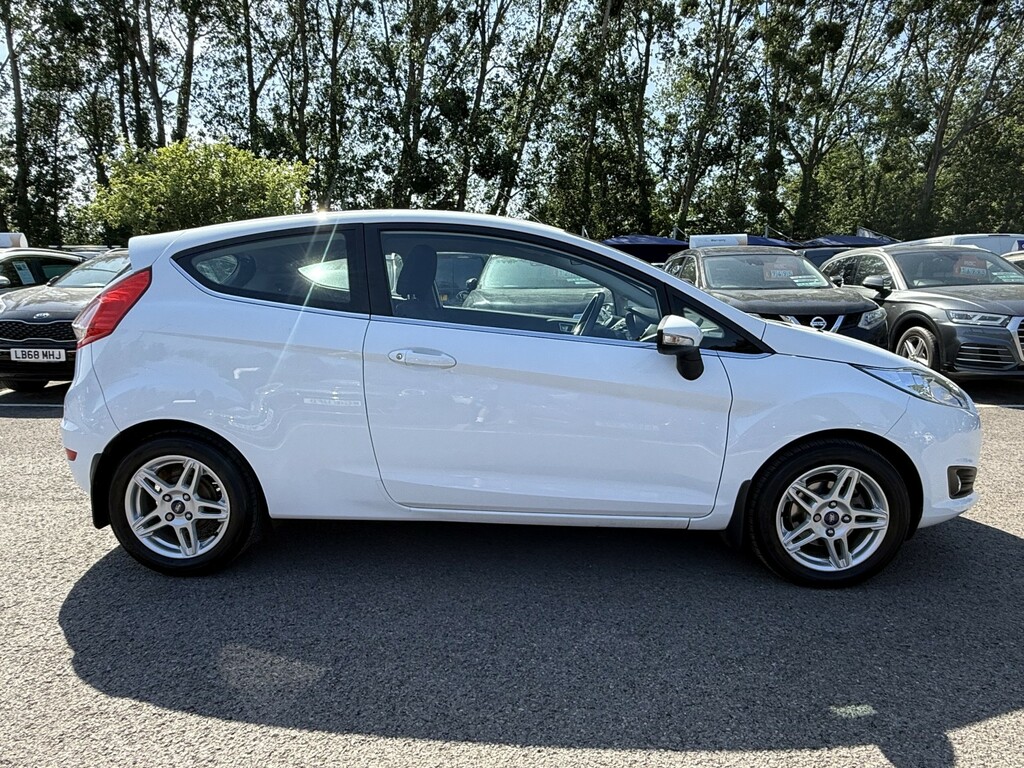 Ford Fiesta 1.0 T Ecoboost Zetec Ulez White #5