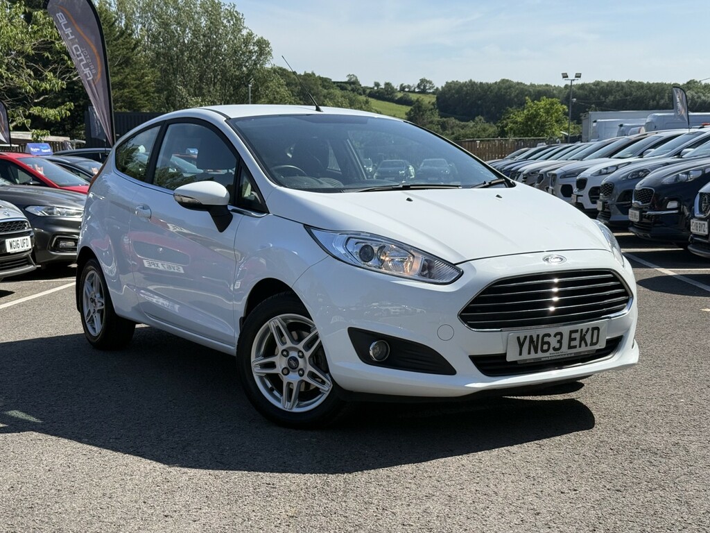 Ford Fiesta 1.0 T Ecoboost Zetec Ulez White