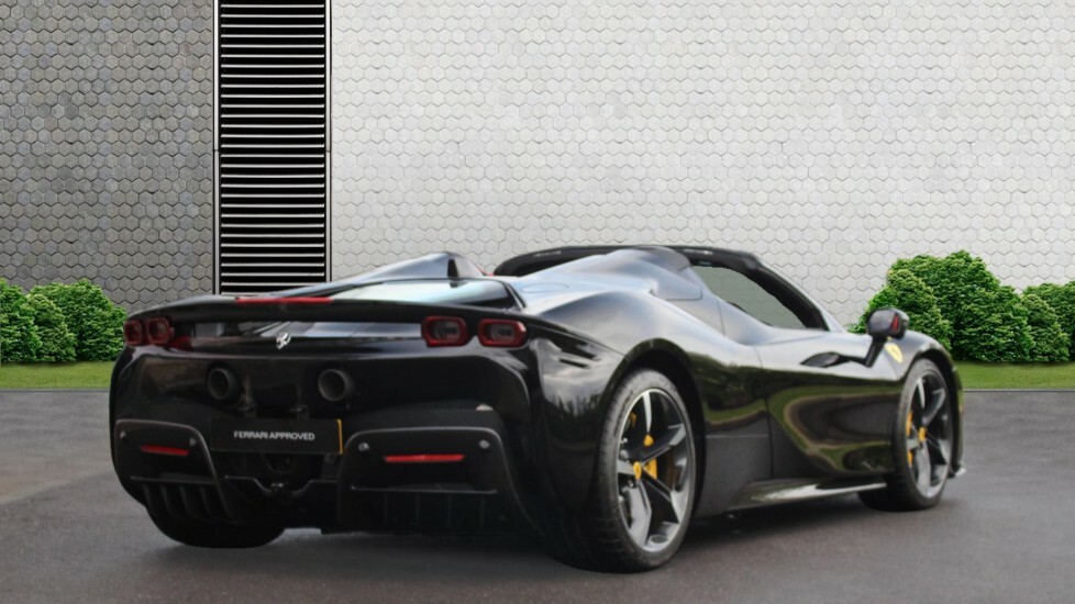 Ferrari Sf90 Spider Convertible  #5