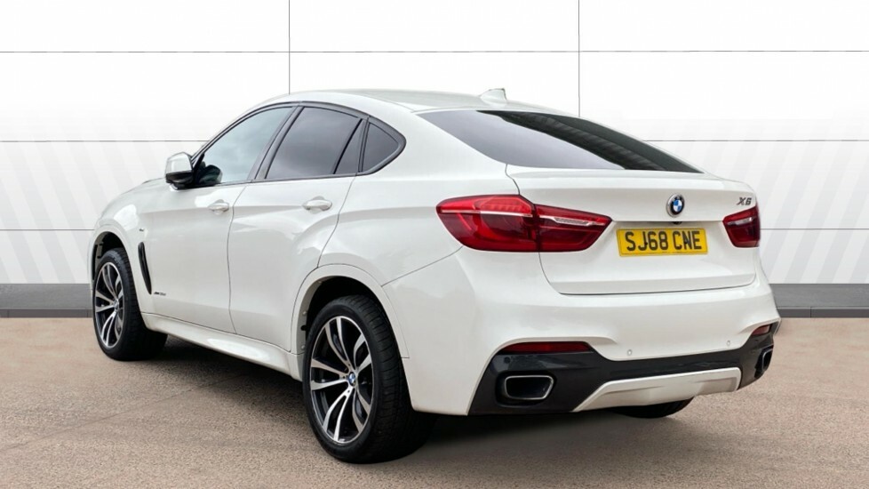 BMW X6 M M Sport White #2