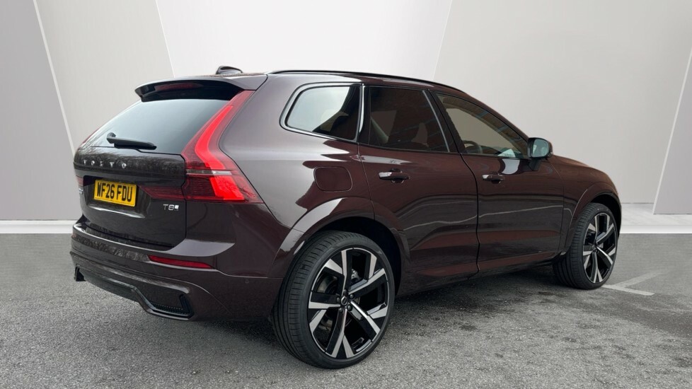 Volvo XC60 Ultra WF26FDU Red #2