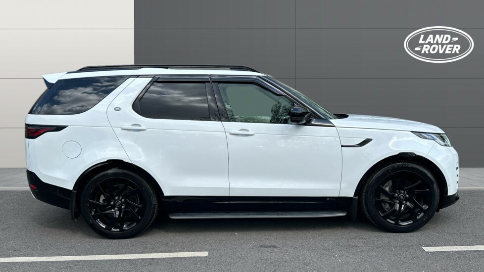 Land Rover Discovery R-dynamic Hse White #5