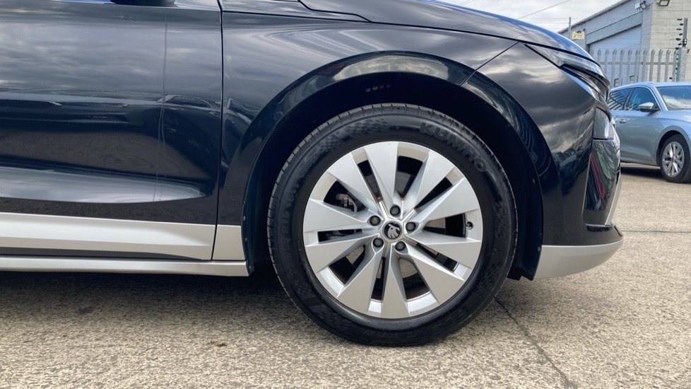 Skoda ENYAQ Se L GL25WJD Black #5