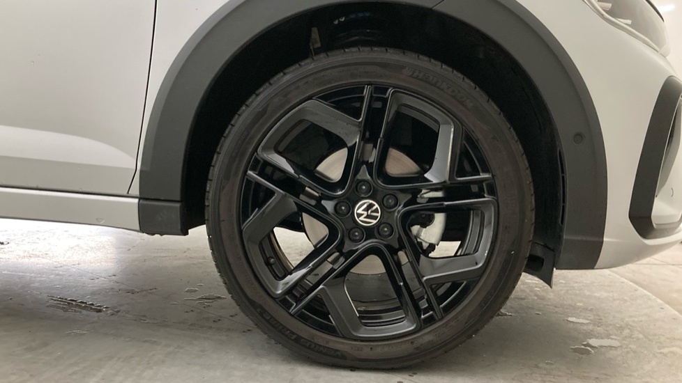 Volkswagen Taigo Black Edition Black #5