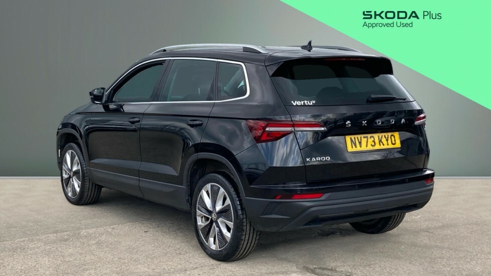 Skoda Karoq Se L Black #3