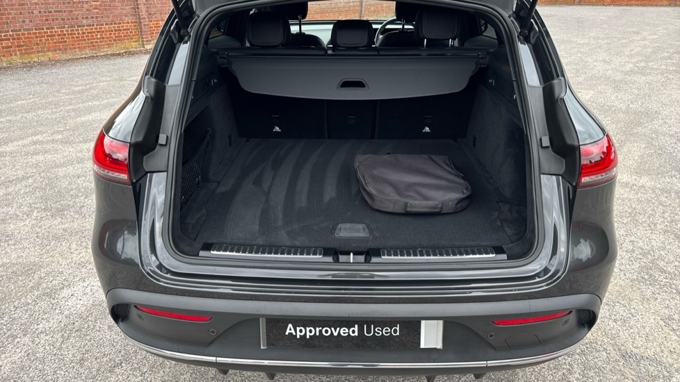 Mercedes-Benz EQC Amg Line OU23XWR Grey #4