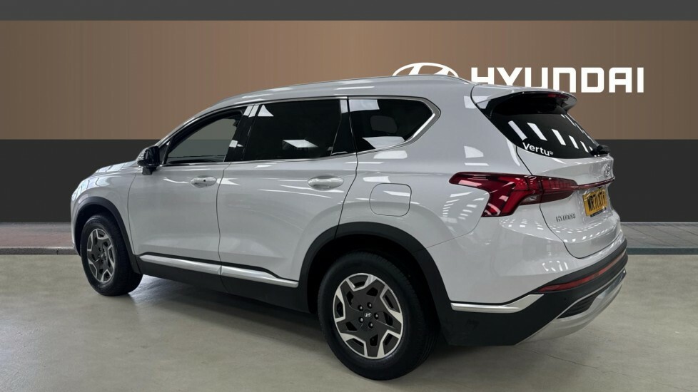 Hyundai Santa Fe Premium White #2