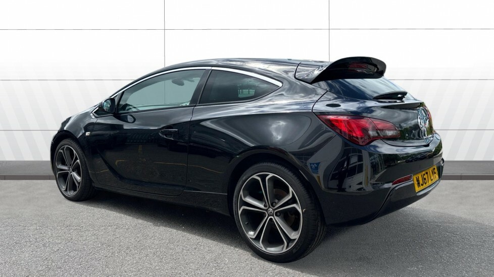 Vauxhall Astra GTC Limited Edition Black #2