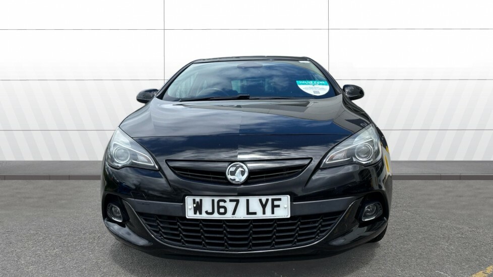 Vauxhall Astra GTC Limited Edition Black #3