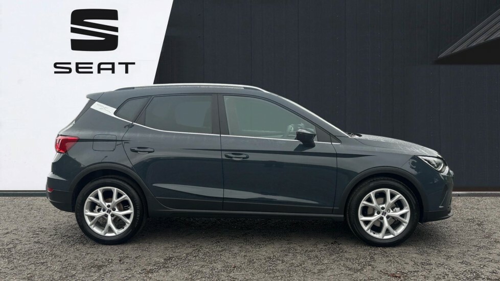 Seat Arona Fr FH75BVP Blue #4