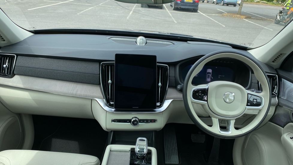 Volvo XC90 Ultra Blue #5