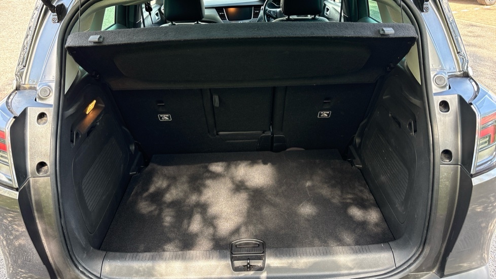 Vauxhall Crossland Ultimate Grey #4