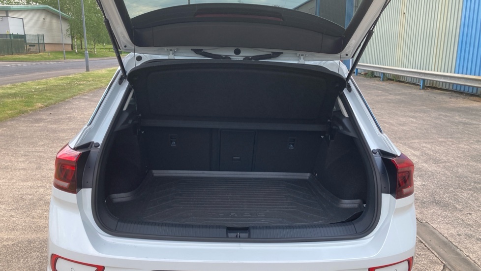 Volkswagen T-Roc Style White #4