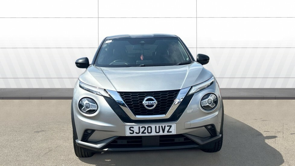 Nissan Juke Tekna Silver #3
