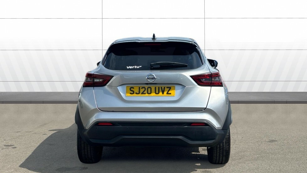 Nissan Juke Tekna Silver #6