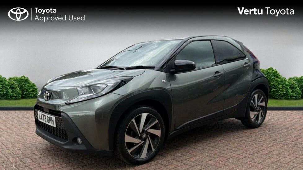 Toyota Aygo X Edge Green #3