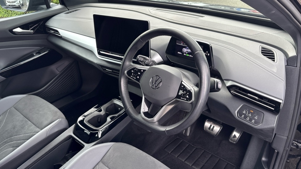 Volkswagen ID.4 Match Pro Black #6