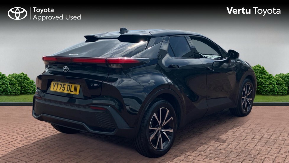 Toyota C-Hr Design Black #2