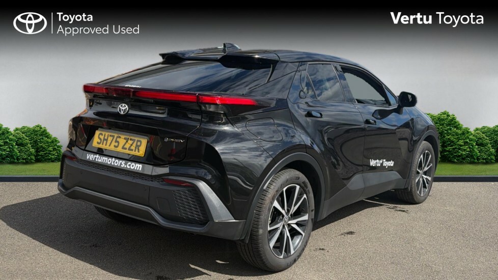 Toyota C-Hr Design Black #2