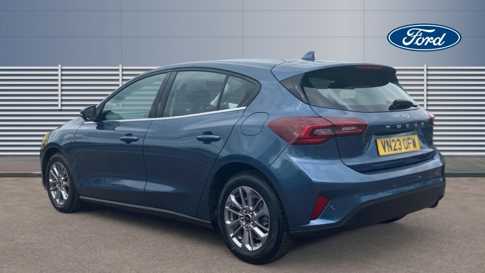 Ford Focus Titanium Blue #2