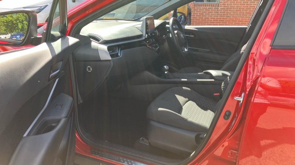 Toyota C-Hr Icon LS23UHF #5