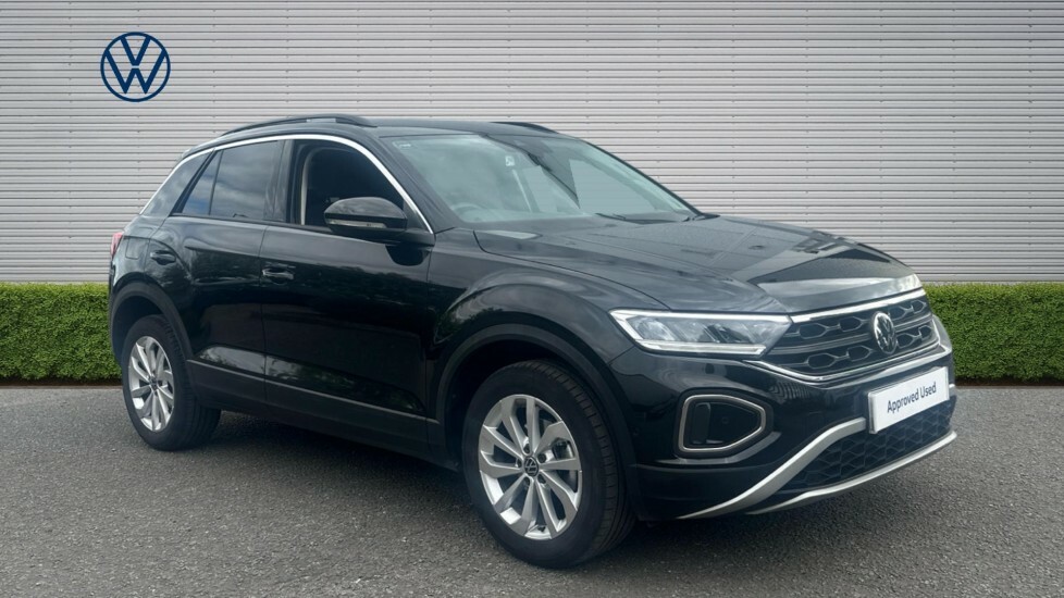 Volkswagen T-Roc Match Black