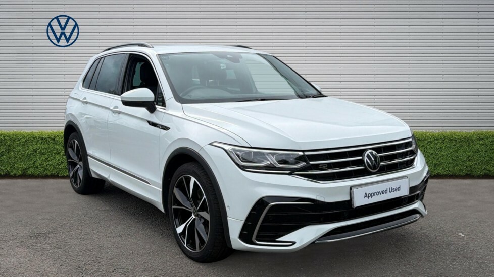 Volkswagen Tiguan R-line White
