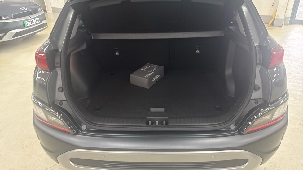 Hyundai Kona Premium Grey #4