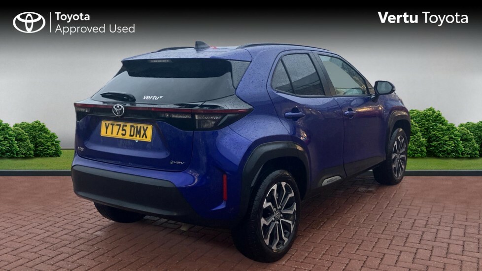 Toyota Yaris Cross Design Blue #2