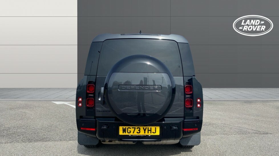 Land Rover Defender 130 X-dynamic Hse Grey #6