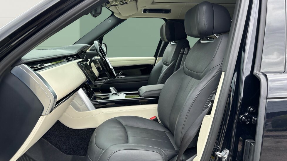 Land Rover Range Rover Autobiography #3