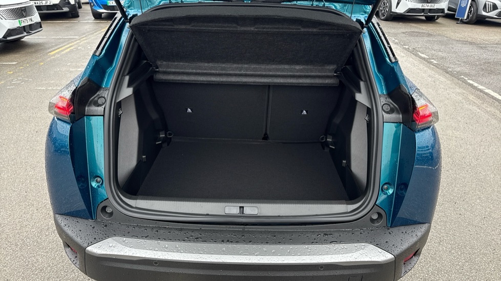 Peugeot 2008 Allure Blue #4