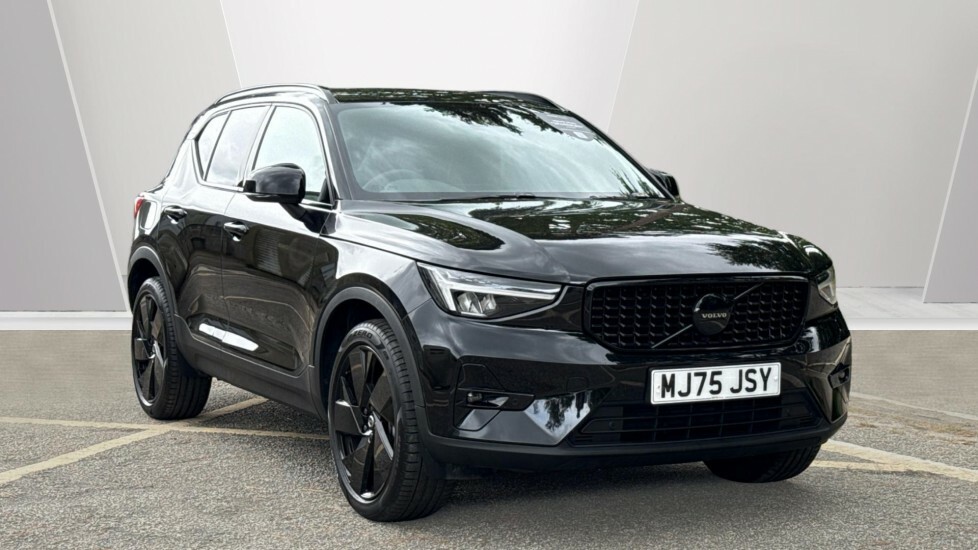 Volvo XC40 Plus Black Edition Black