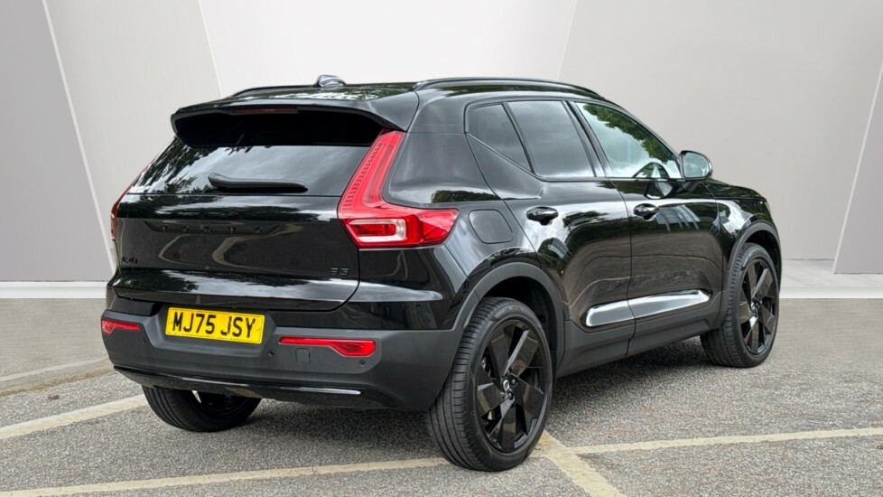 Volvo XC40 Plus Black Edition MJ75JSY Black #2