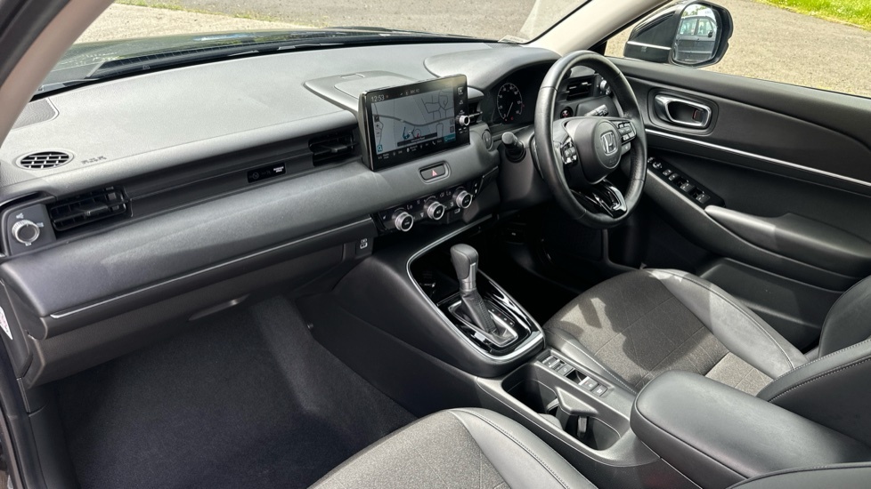 Honda Hr-V Advance Black #2