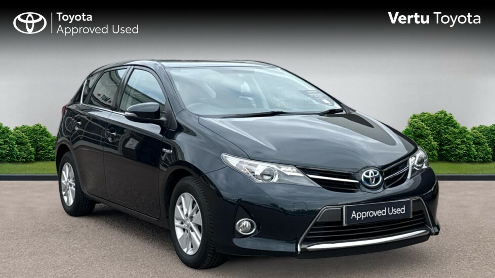 Toyota Auris Icon Grey