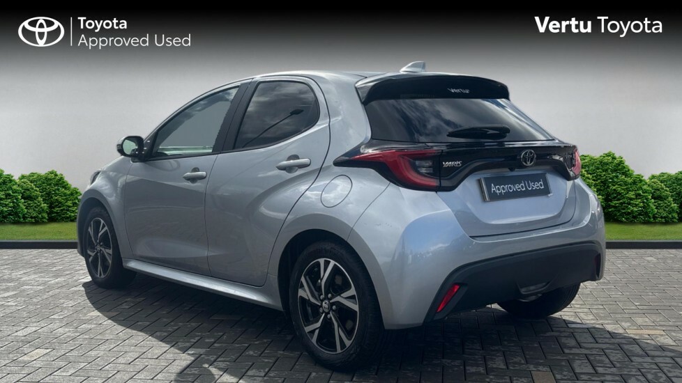 Toyota Yaris Design Silver #4