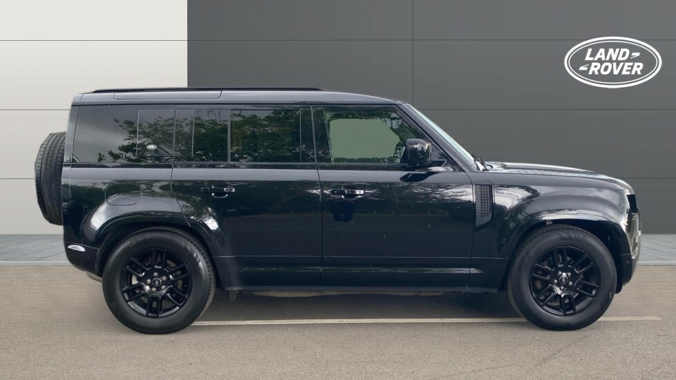 Land Rover Defender 110 X-dynamic S WJ72BTY Black #5
