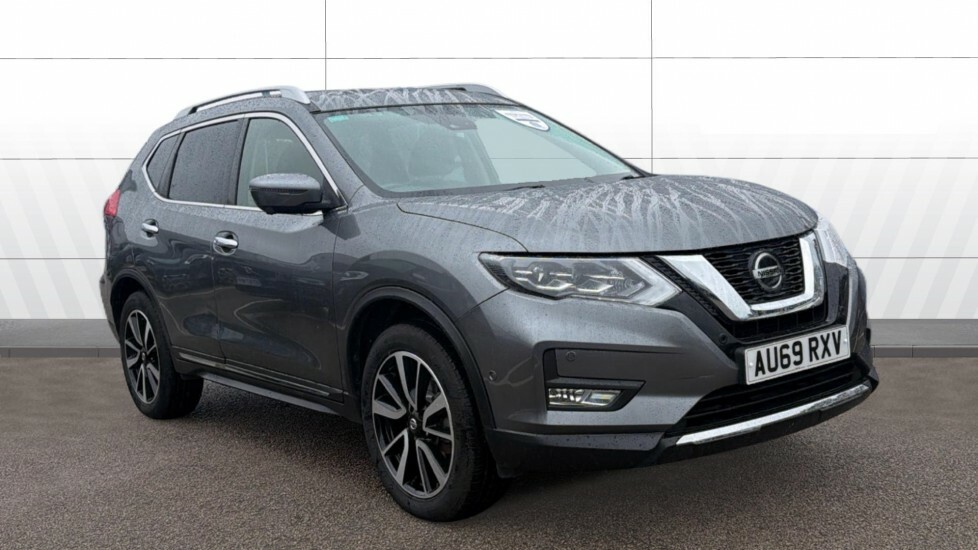 Nissan X-Trail Tekna Grey