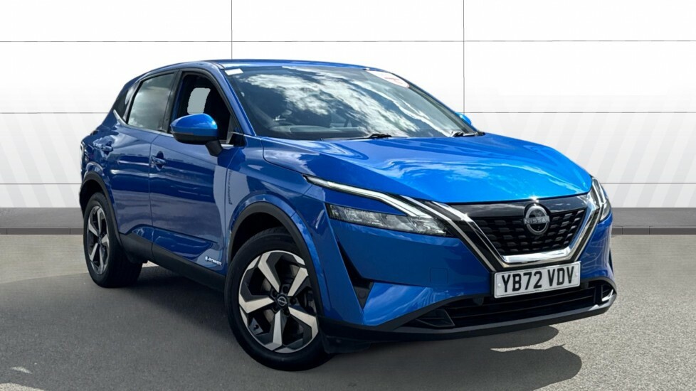 Nissan Qashqai Acenta Premium YB72VDV Blue