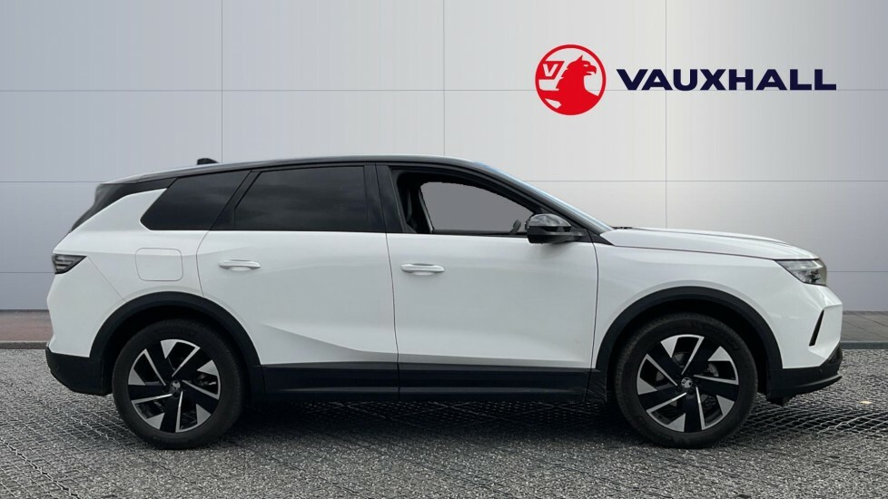 Vauxhall Grandland Ultimate NG75ZVA White #5