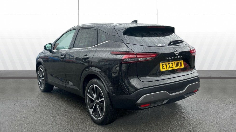 Nissan Qashqai Tekna Black #2