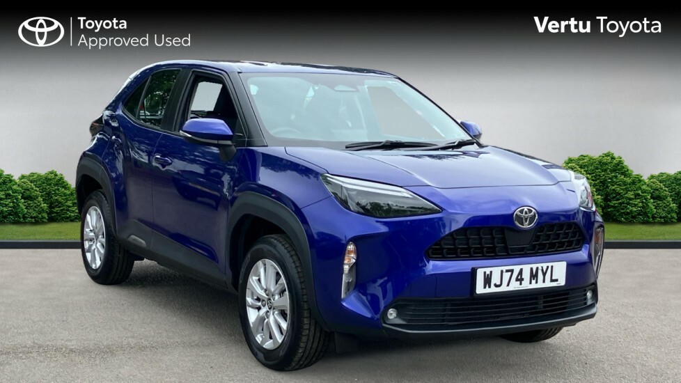 Toyota Yaris Cross Icon Blue