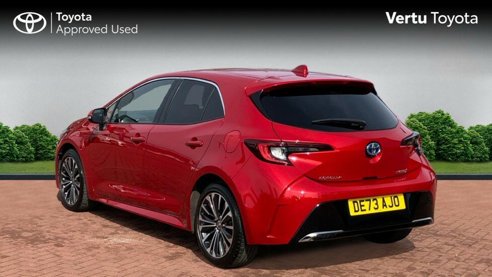 Toyota Corolla Design Red #4