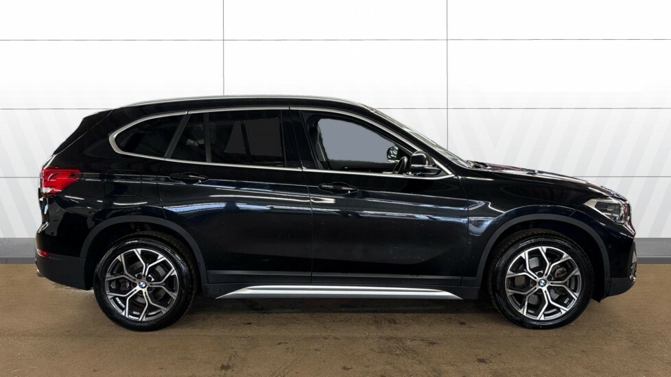 BMW X1 Xline Black #5