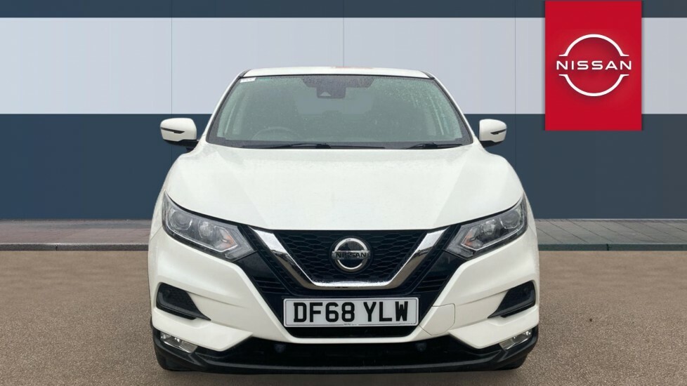 Nissan Qashqai Acenta Premium DF68YLW White #3